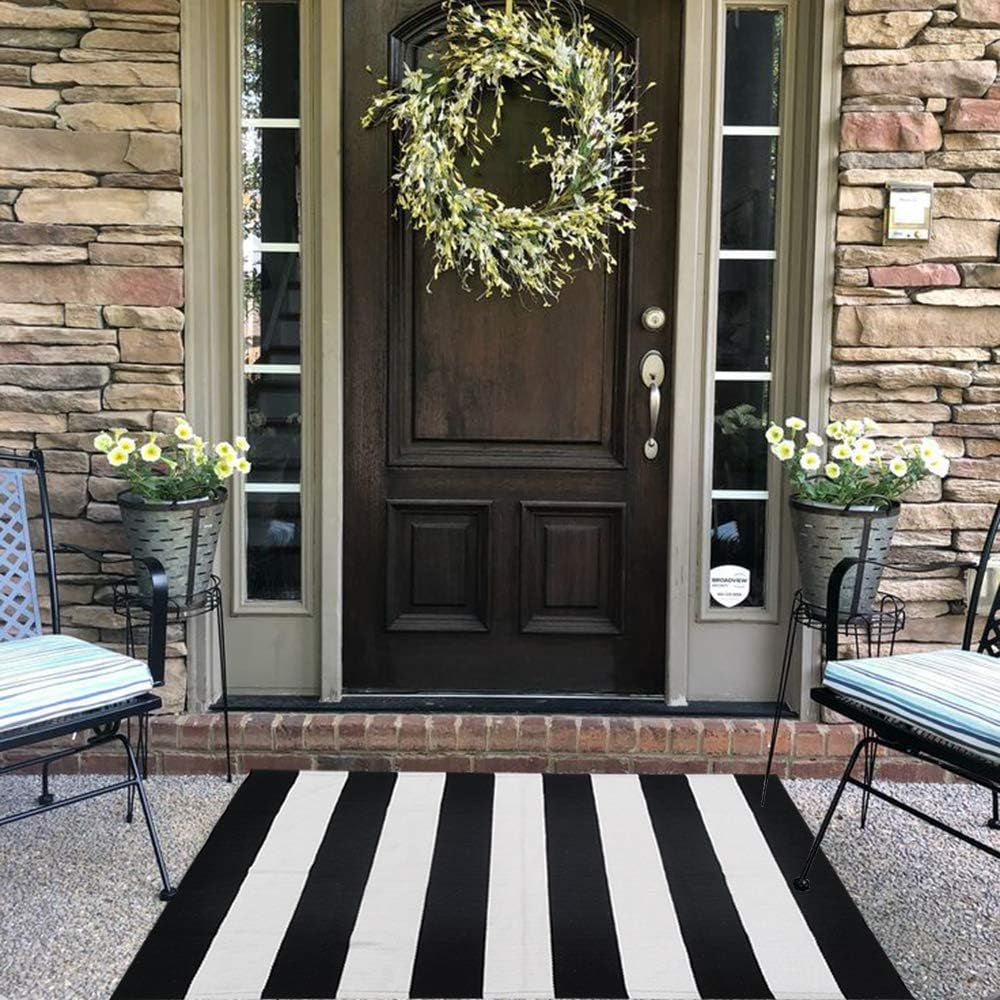 Oversized Black and White Striped Cotton Outdoor Rug – Reversible Farmhouse Porch Mat for Indoor & Outdoor Use, 27.5” x 43”