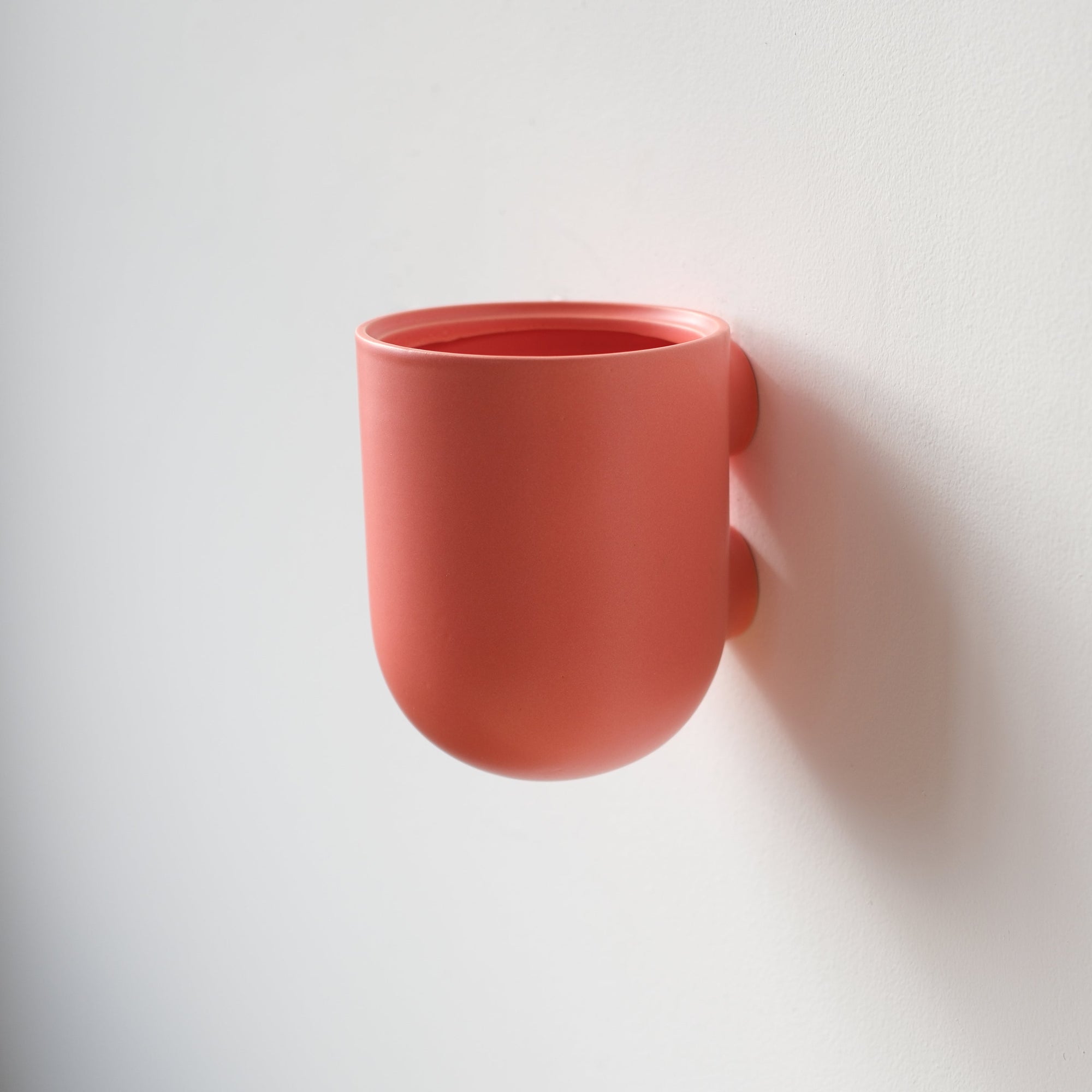 Bender Wall Planter w/ Drainage